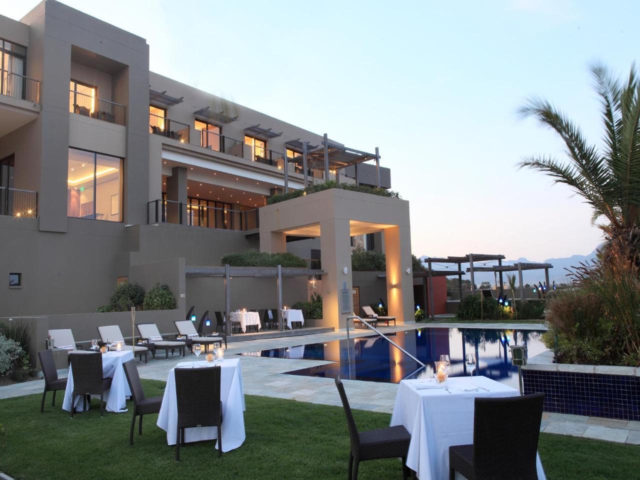 Oubaai Hotel Golf y Spa George Exterior foto